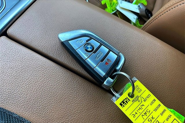 Used 2019 BMW X5 xDrive40i w/ Premium Package 2 image 32