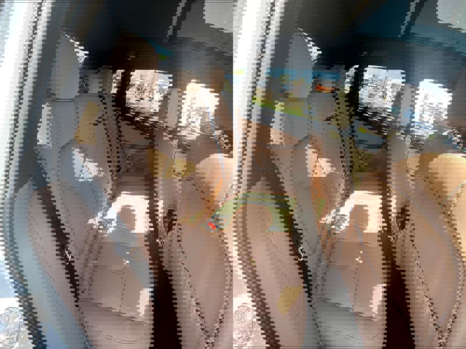 Used 2024 Porsche Macan image 29