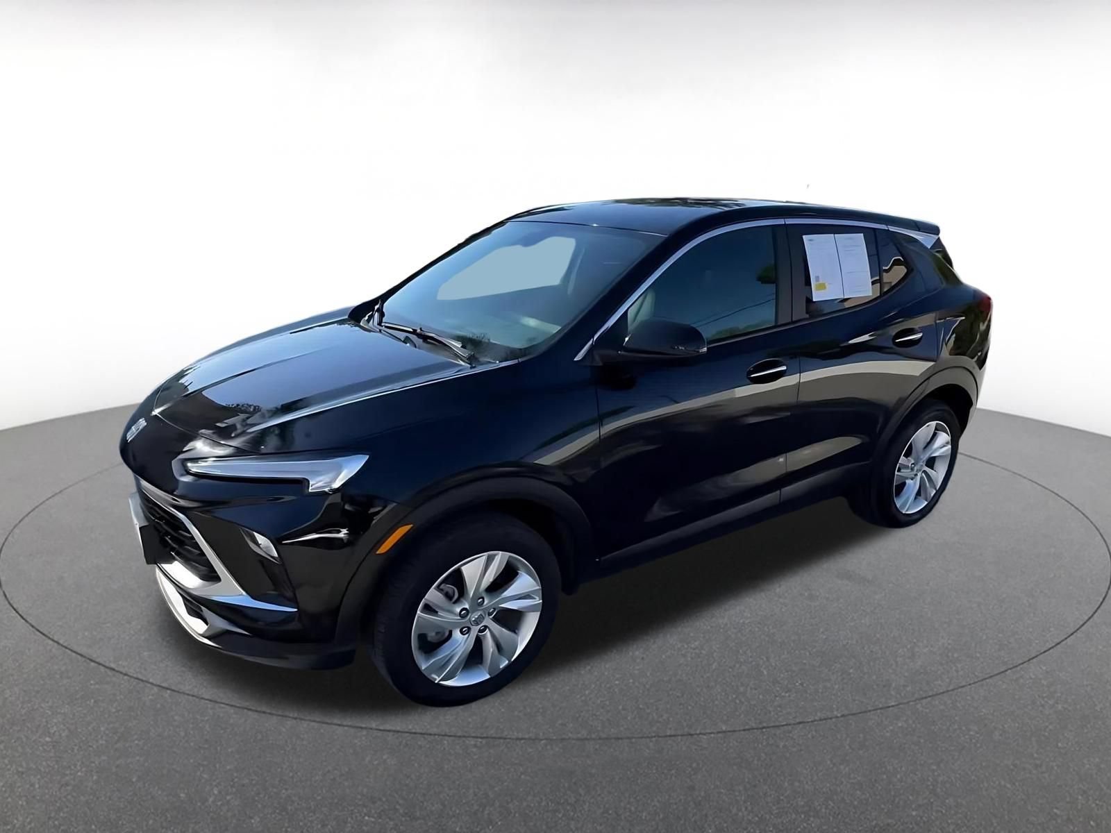 Used 2025 Buick Encore GX Preferred AWD/4WD image 8