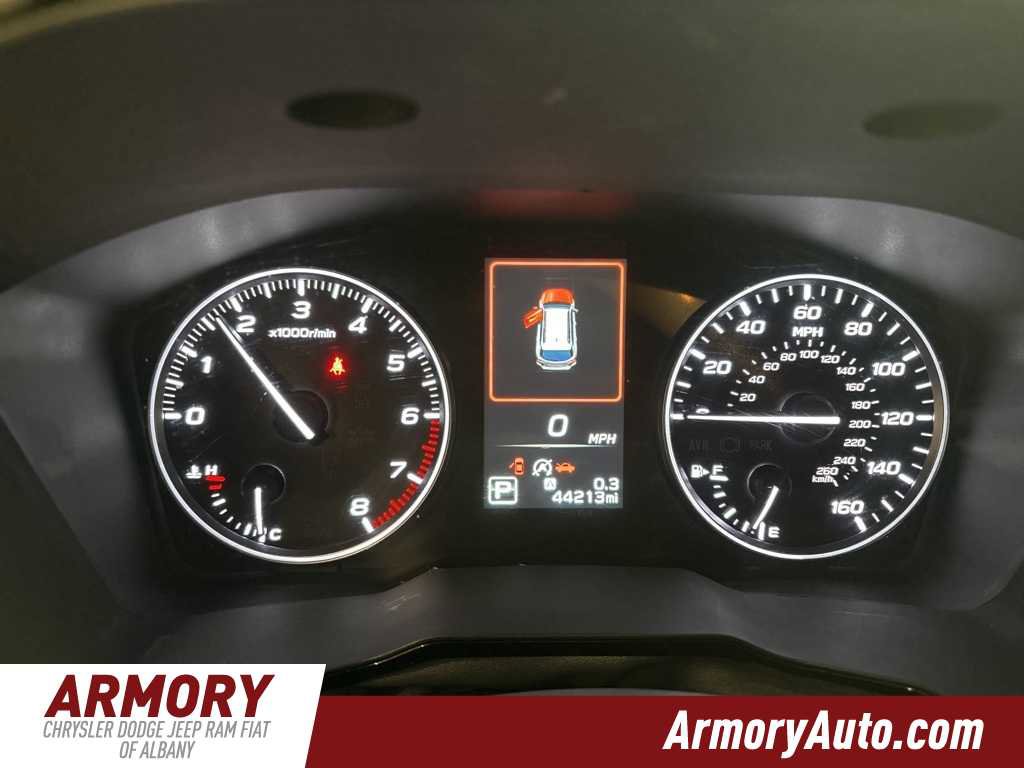 Used 2022 Subaru Outback Premium image 15