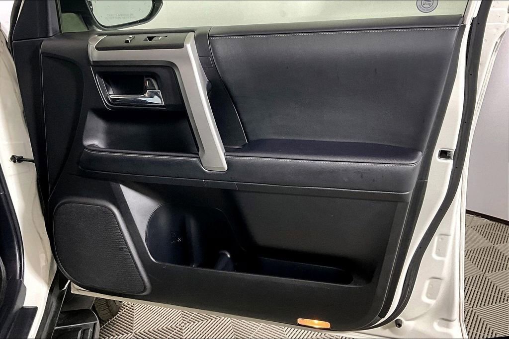 Used 2021 Toyota 4Runner SR5 image 19