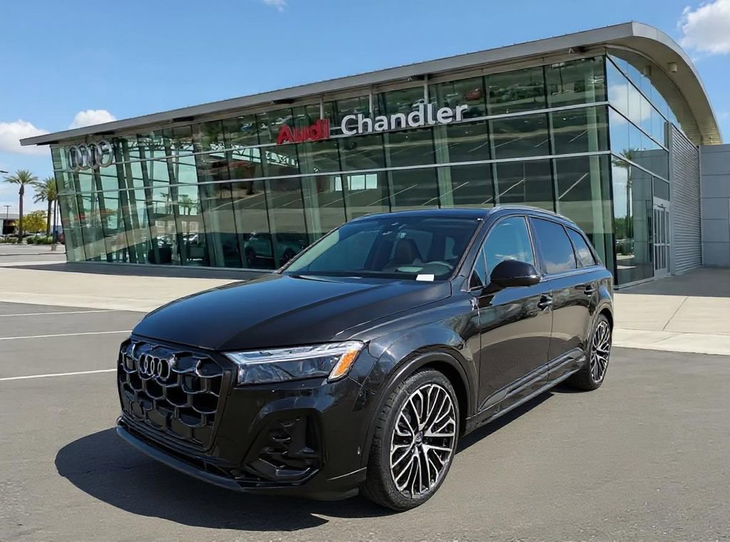 New 2025 Audi SQ7 Prestige