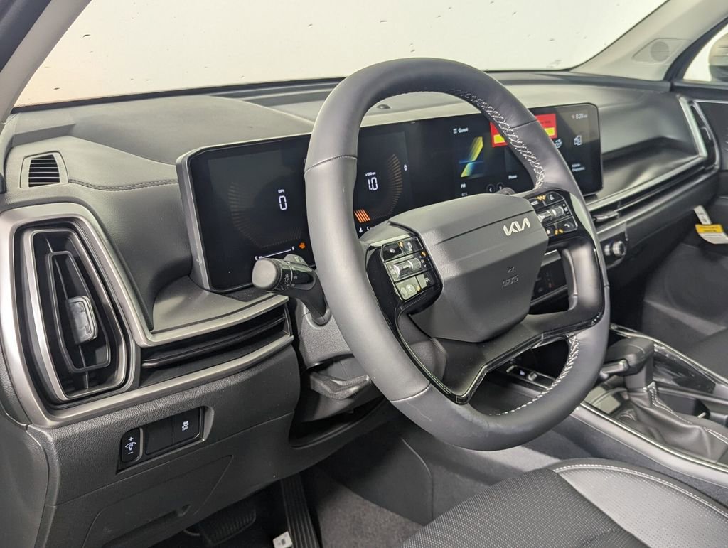 New 2026 Kia Sorento S FWD image 11