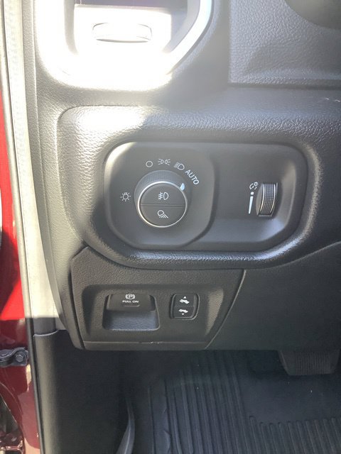Certified 2022 RAM 1500 Big Horn w/ Trailer Tow Group AWD/4WD image 37