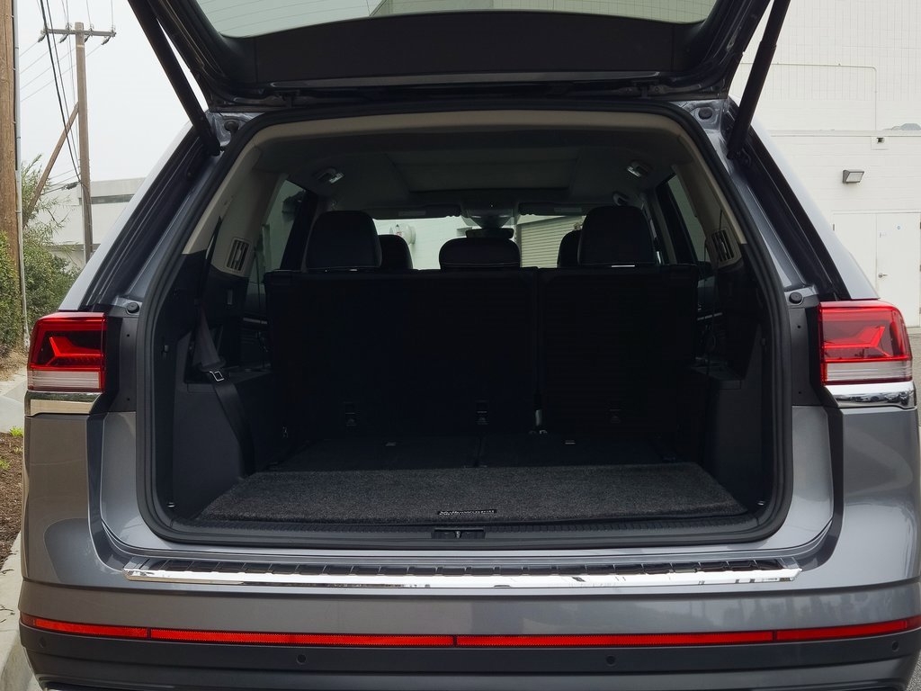 Used 2023 Volkswagen Atlas SEL image 23