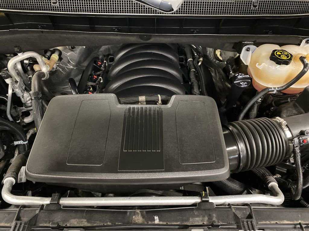 Used 2023 Chevrolet Tahoe LT image 4