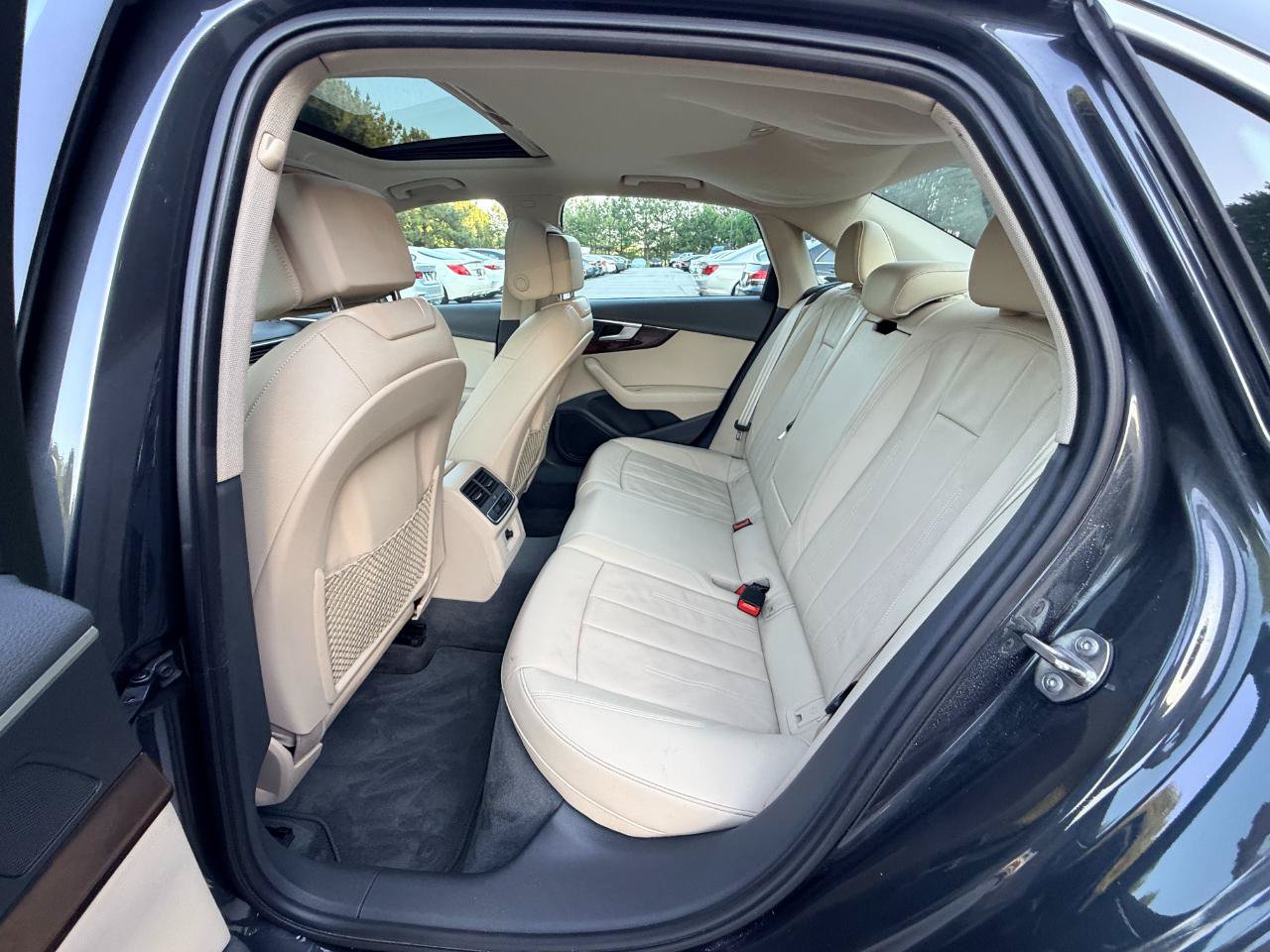 Used 2019 Audi A4 2.0T Premium FWD image 11