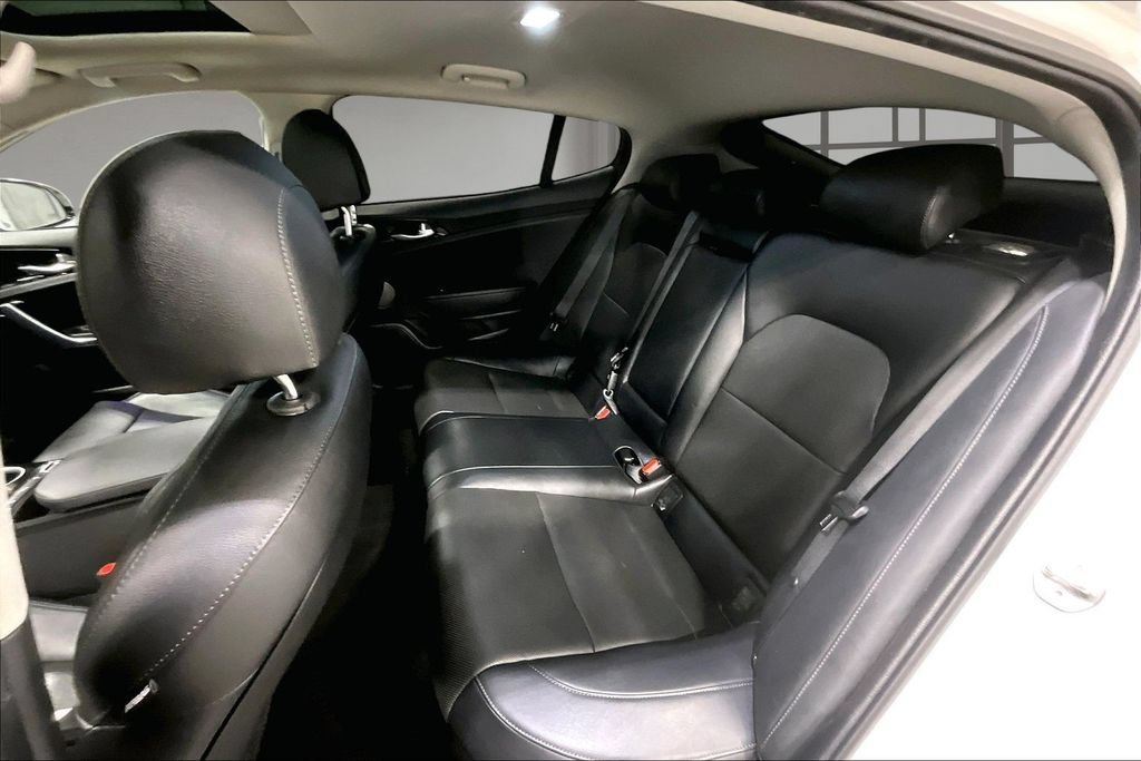 Used 2018 Kia Stinger Premium AWD/4WD image 22