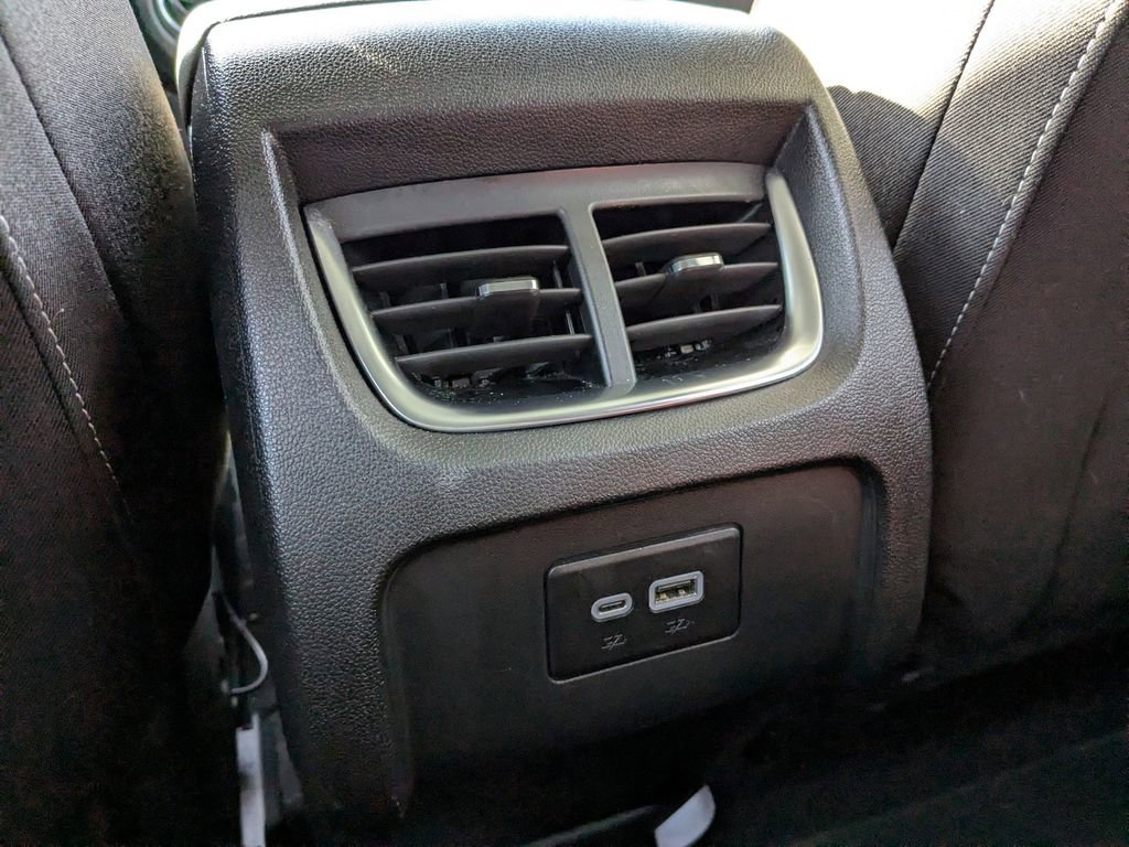 Used 2025 Chevrolet Blazer LT image 15