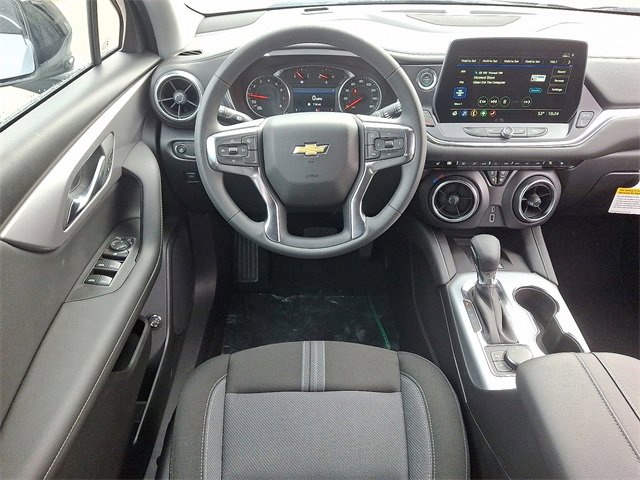 New 2026 Chevrolet Blazer LT w/ Convenience Package image 8