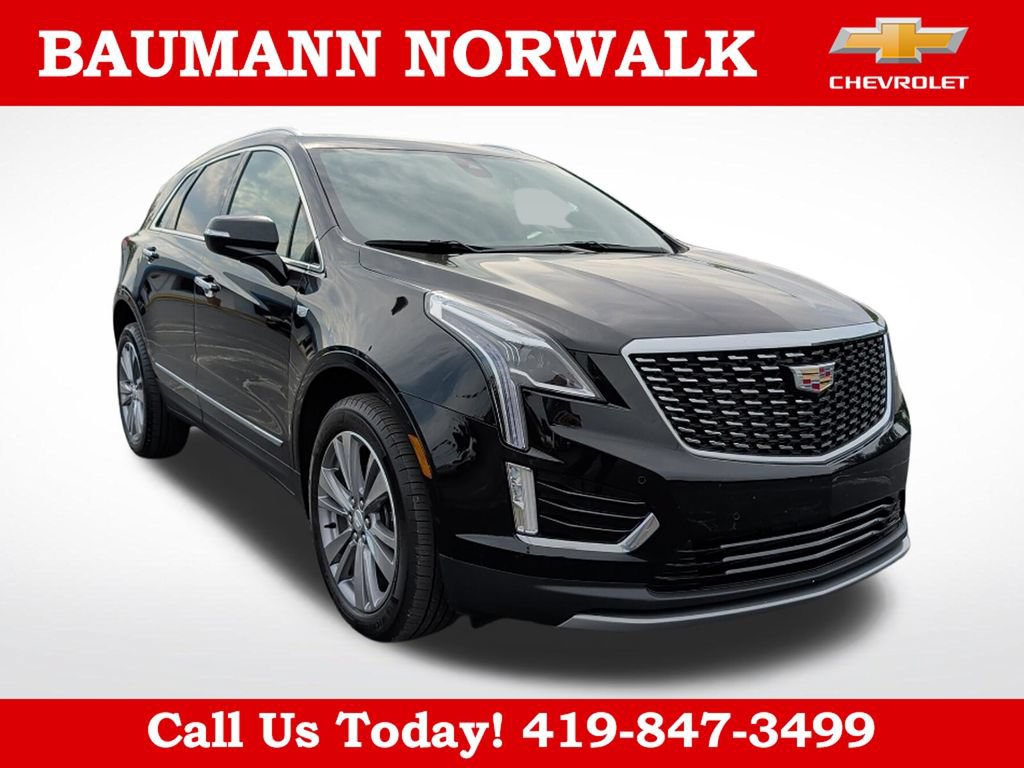 Used 2025 Cadillac XT5 Premium Luxury AWD/4WD image 7
