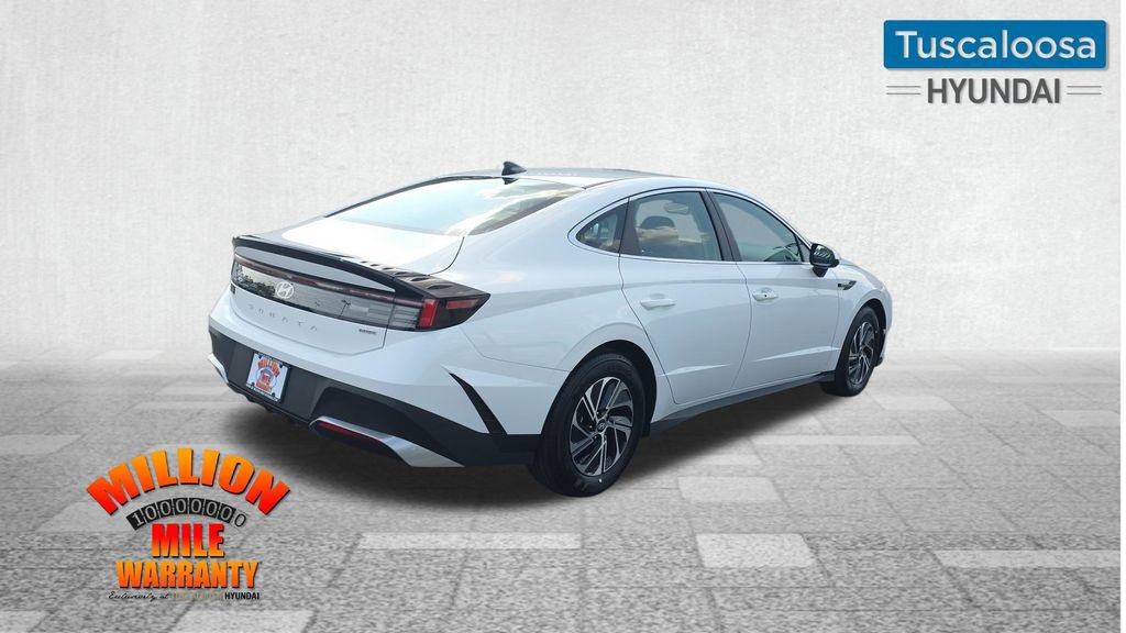 New 2026 Hyundai Sonata Blue FWD image 8