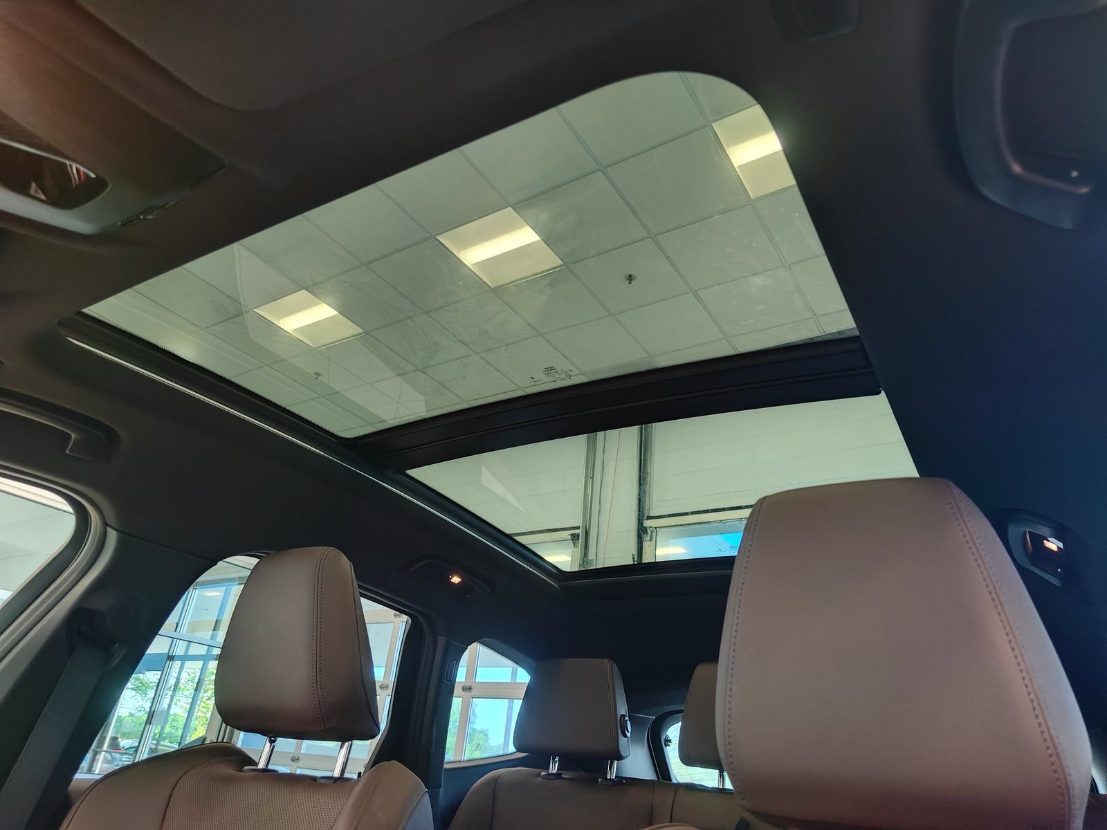 Used 2023 BMW X1 xDrive28i w/ Premium Package AWD/4WD image 12