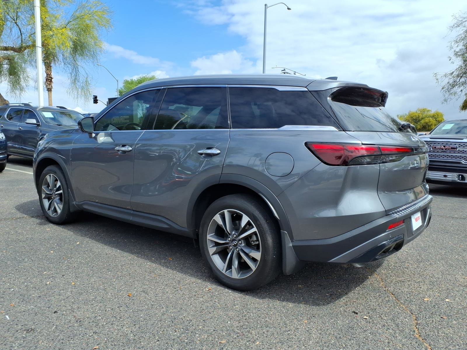 Used 2025 INFINITI QX60 Luxe w/ Cargo Package image 7