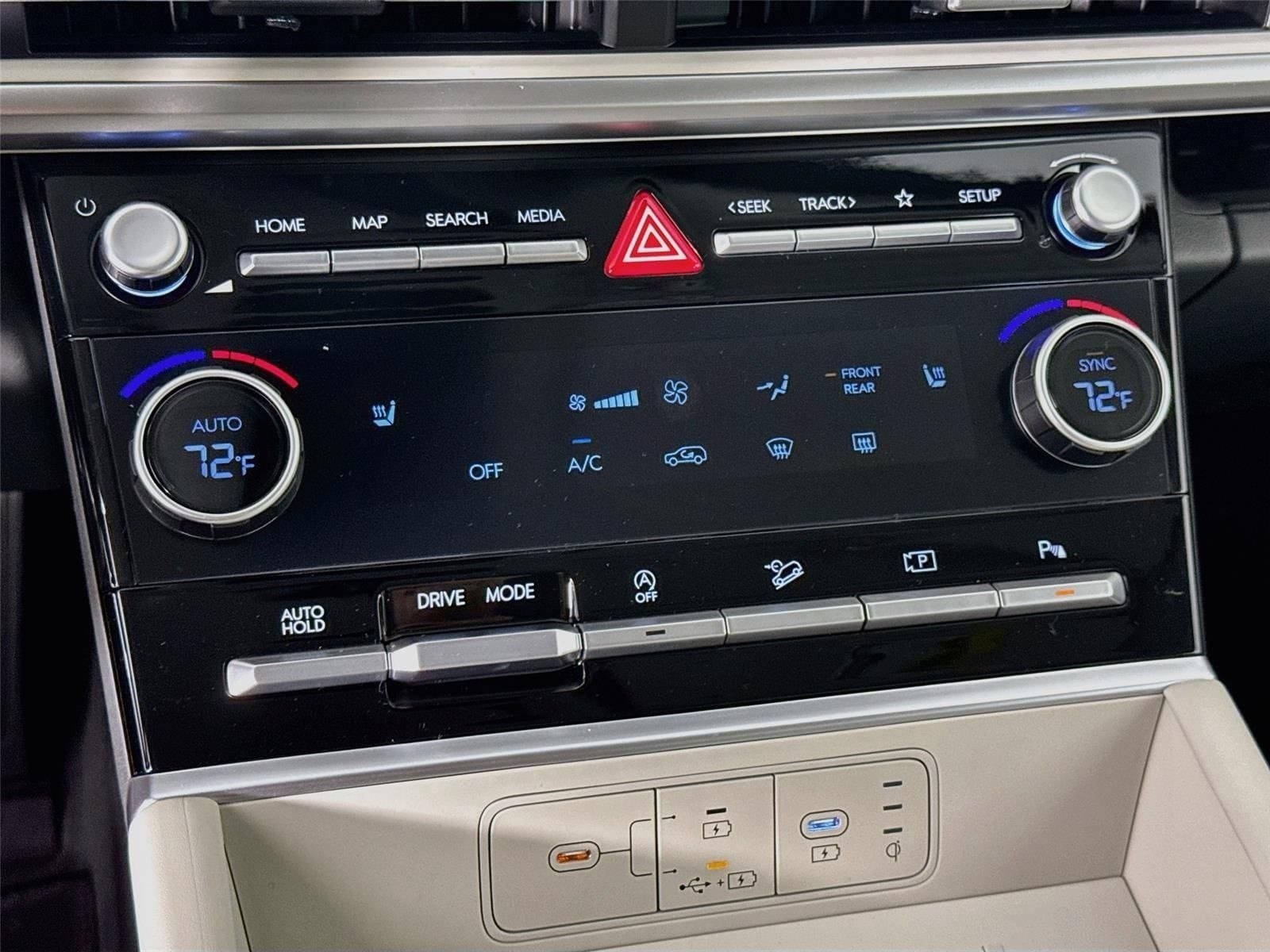 New 2027 Hyundai Santa Fe SEL FWD image 16