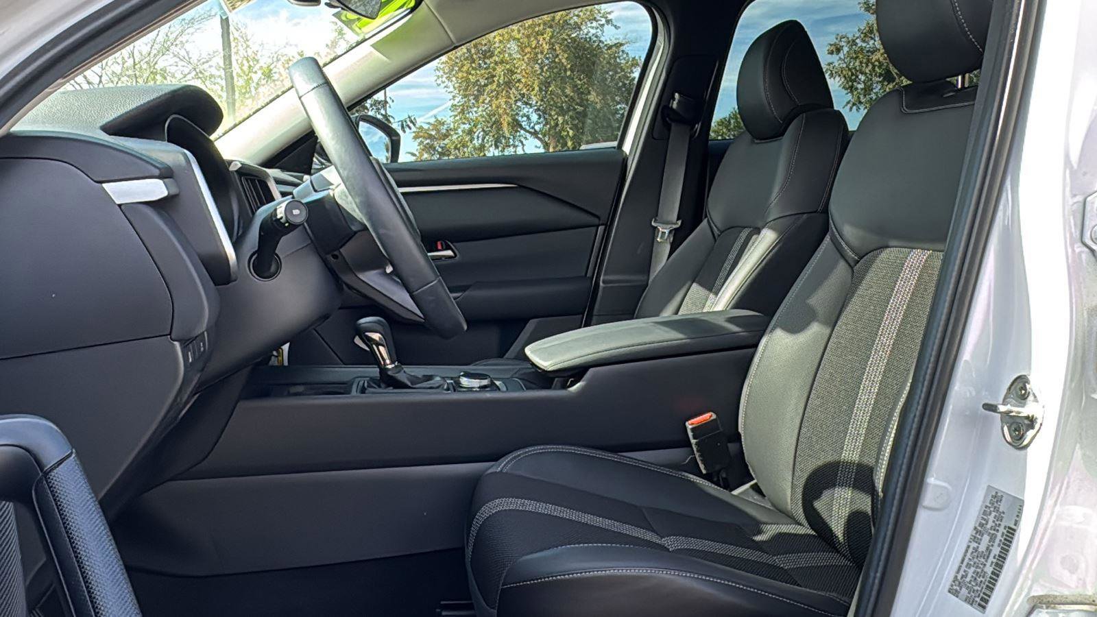 Certified 2025 MAZDA CX-50 AWD 2.5 S w/ Weather Package image 20