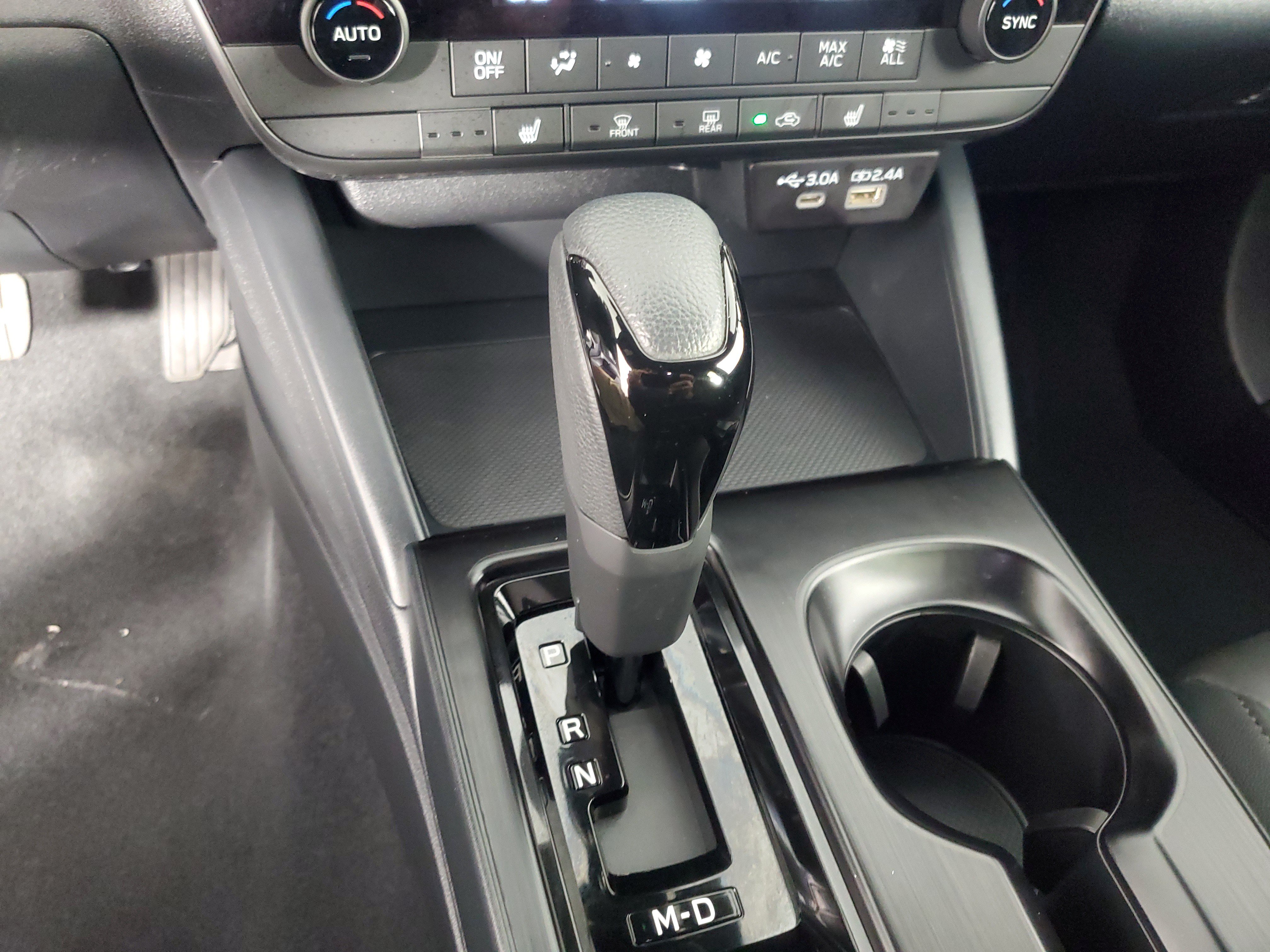 Used 2026 Subaru Outback Premium AWD/4WD image 18