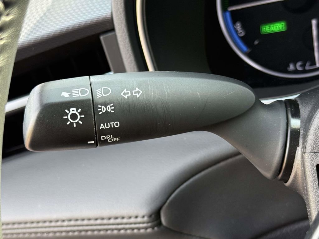 Used 2022 Toyota Avalon XSE w/ Carpet Mat Package (TMS) image 25