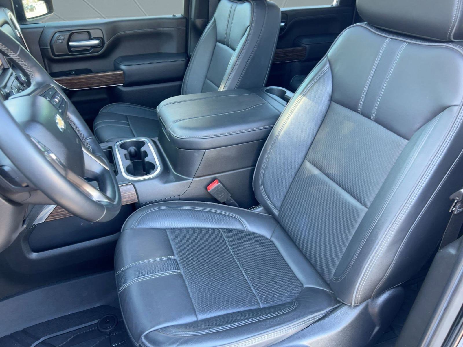 Used 2023 Chevrolet Silverado 3500 High Country image 23