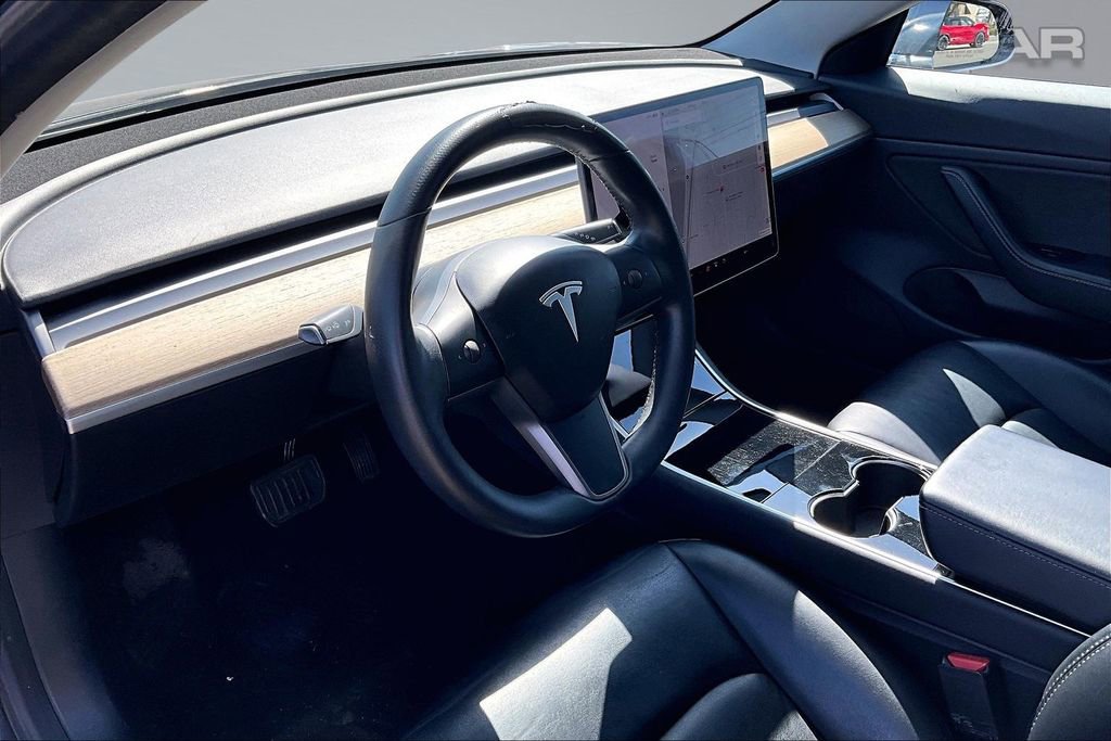 Used 2020 Tesla Model 3 Long Range AWD/4WD image 14