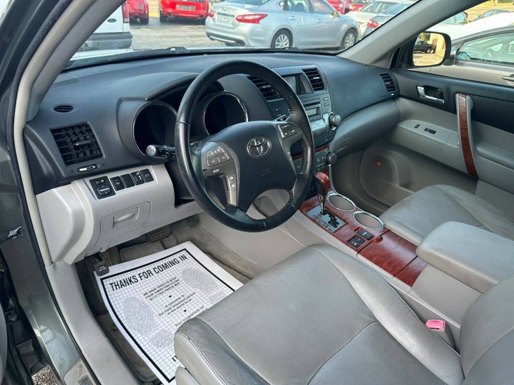 Used 2008 Toyota Highlander Limited AWD/4WD image 11