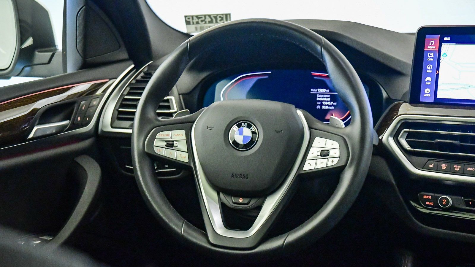 Certified 2023 BMW X4 xDrive30i w/ Convenience Package image 13