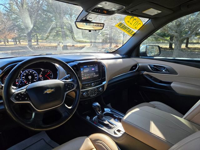 Used 2022 Chevrolet Traverse Premier w/ LPO, Floor Liner Package image 12