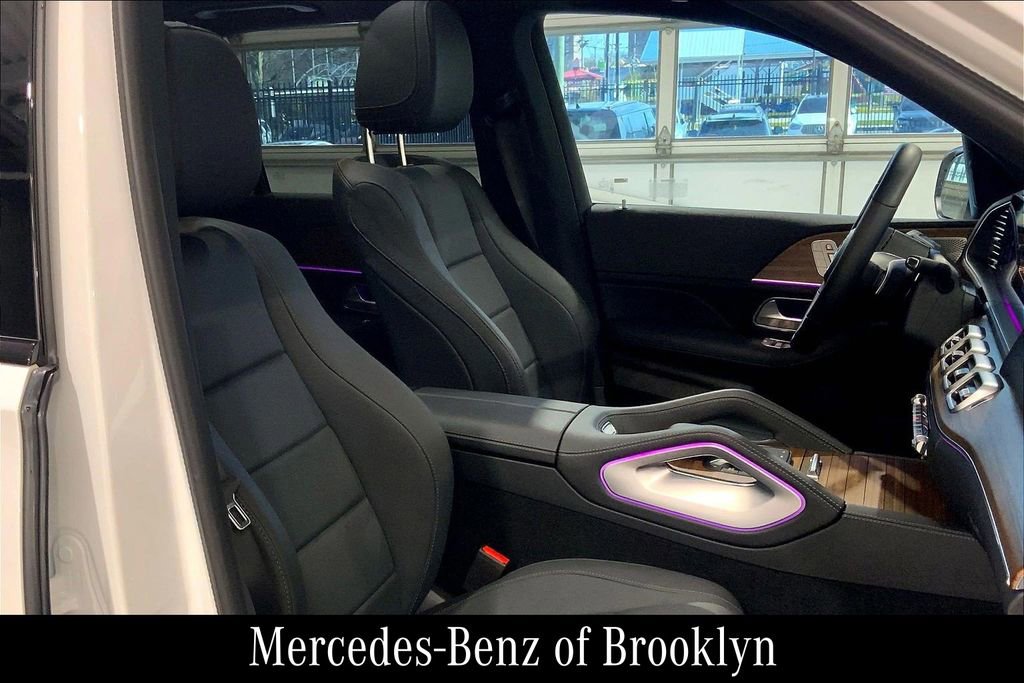 Used 2025 Mercedes-Benz GLE 450 4MATIC image 12