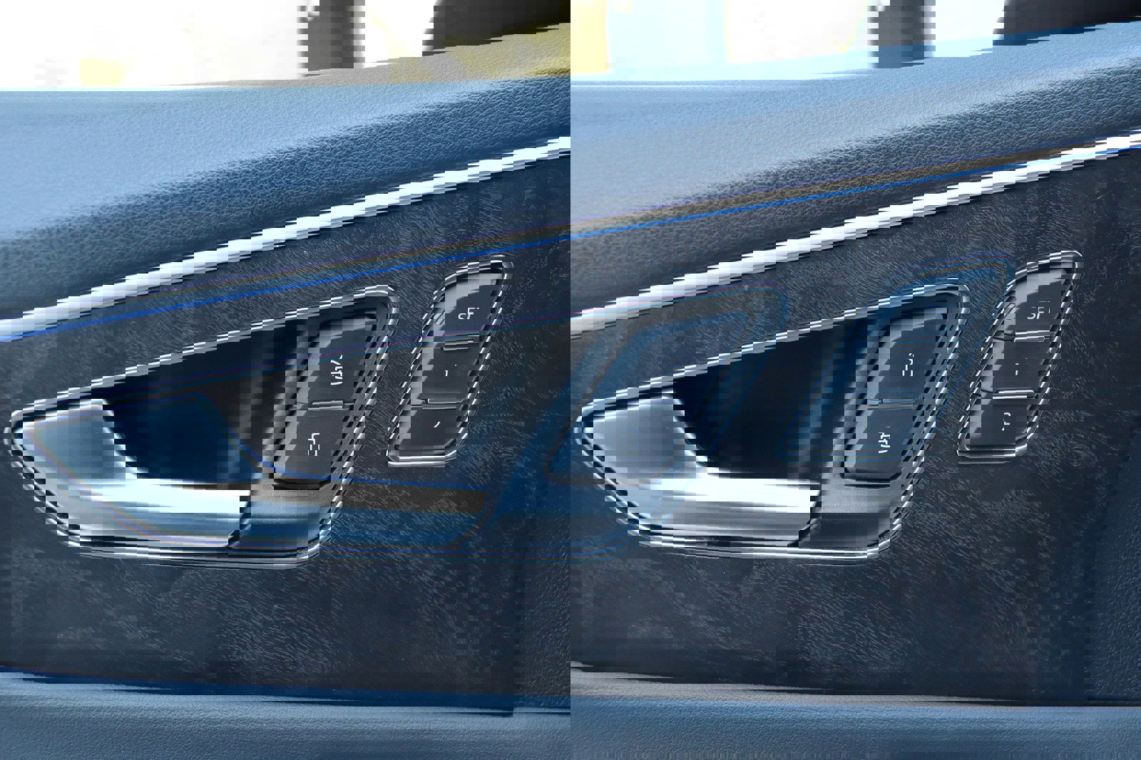 Used 2019 Audi Q8 Premium Plus w/ Premium Plus image 23