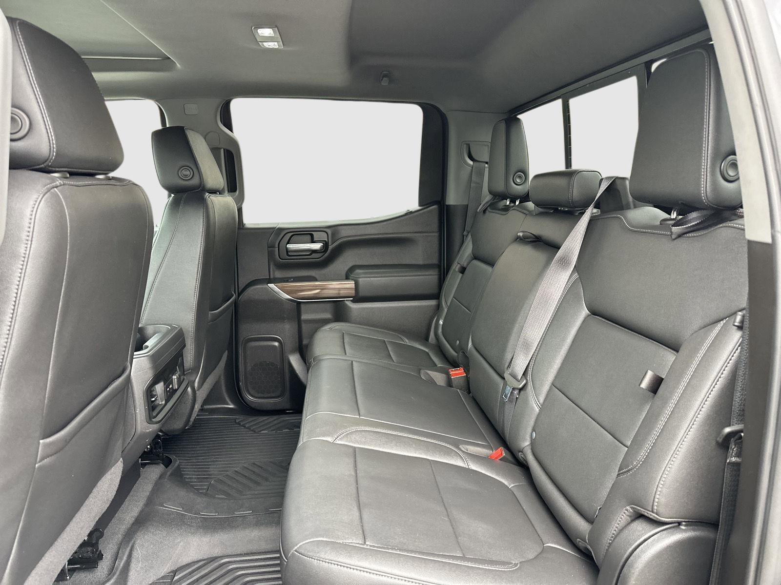 Used 2021 Chevrolet Silverado 1500 LT Trail Boss w/ LT Trail Boss Premium Package image 34