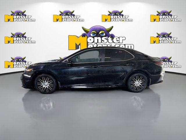 Used 2021 Toyota Camry SE FWD image 7