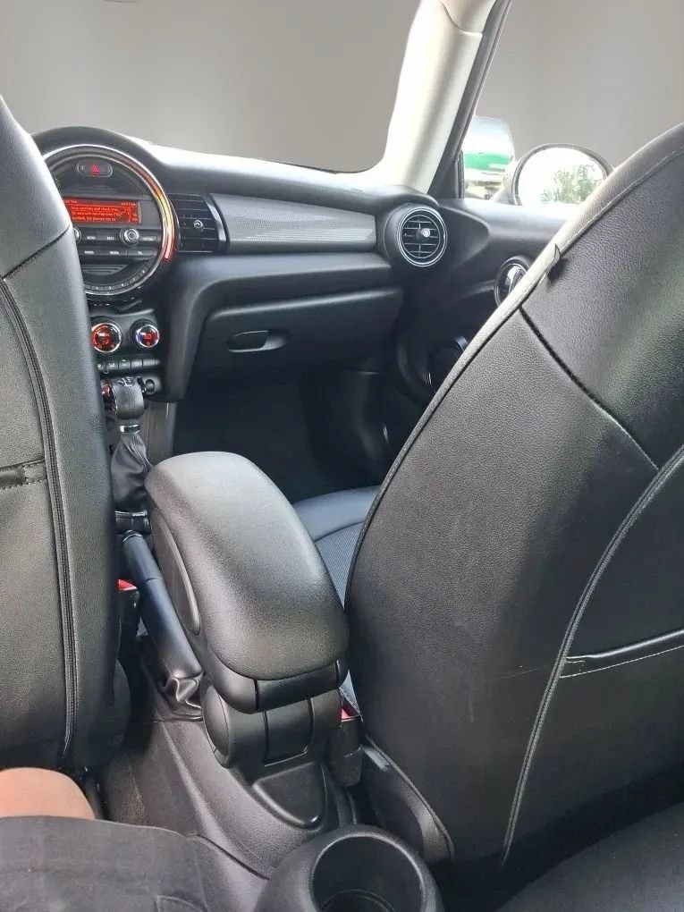 Used 2015 MINI Cooper 2-Door Hardtop FWD image 30