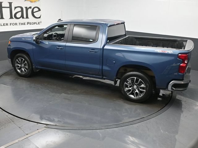 Used 2024 Chevrolet Silverado 1500 LT AWD/4WD image 42