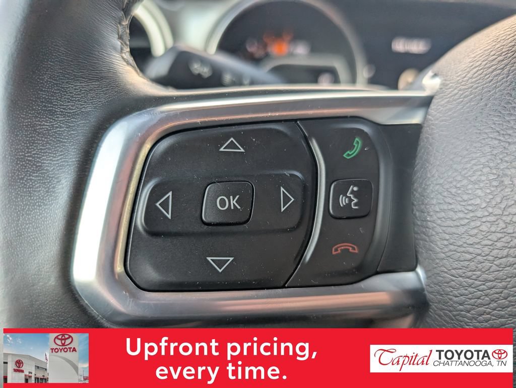 Used 2019 Jeep Wrangler Unlimited Sahara AWD/4WD image 15