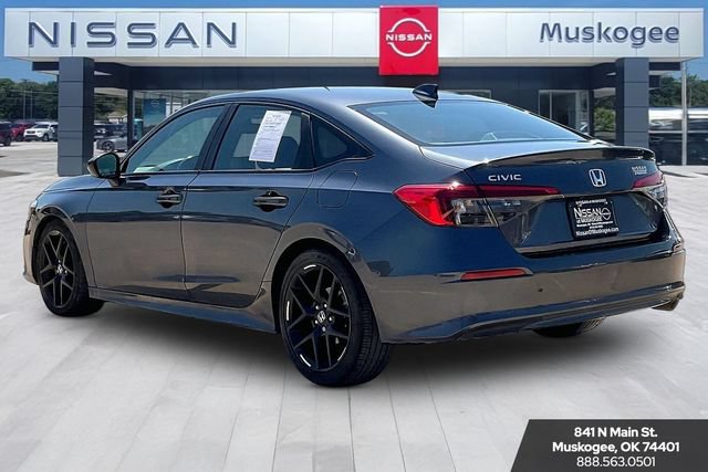 Used 2023 Honda Civic Sport image 4