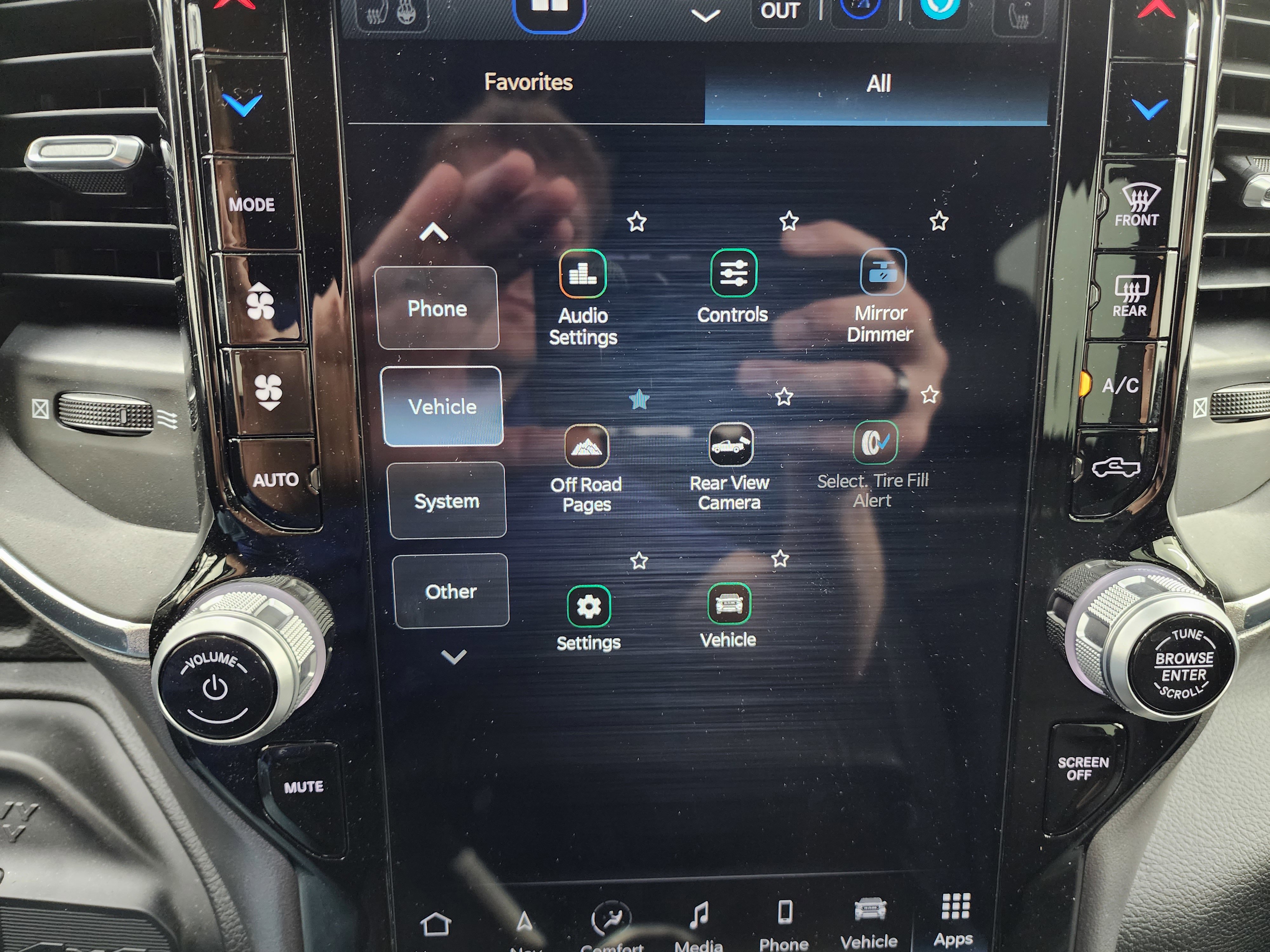 Used 2024 RAM 2500 Laramie w/ Night Edition image 62