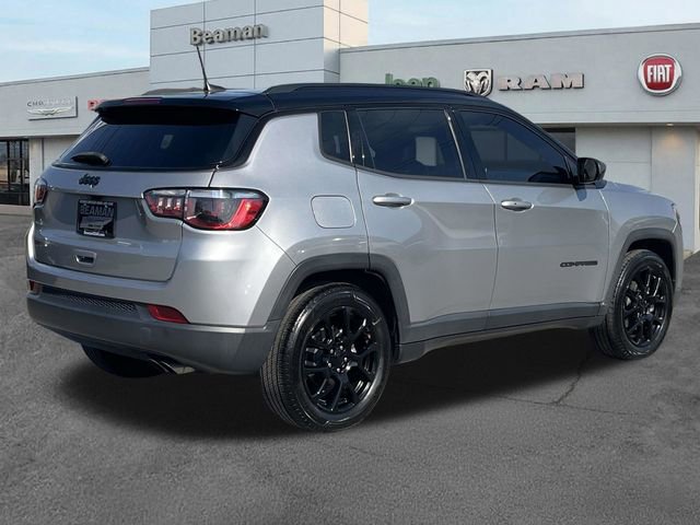 Used 2022 Jeep Compass Latitude image 7