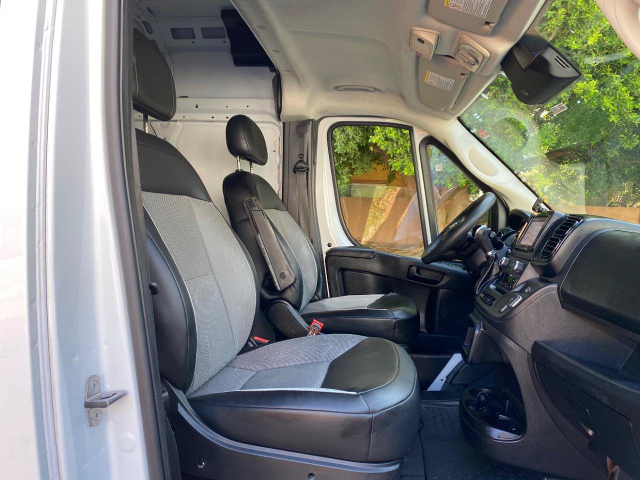 Used 2022 RAM ProMaster 2500 w/ Convenience Group FWD image 38