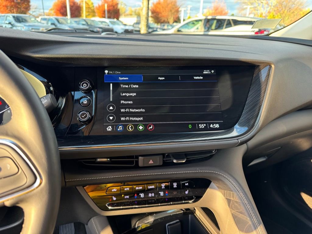 Used 2022 Buick Envision Essence w/ Safety Package image 14