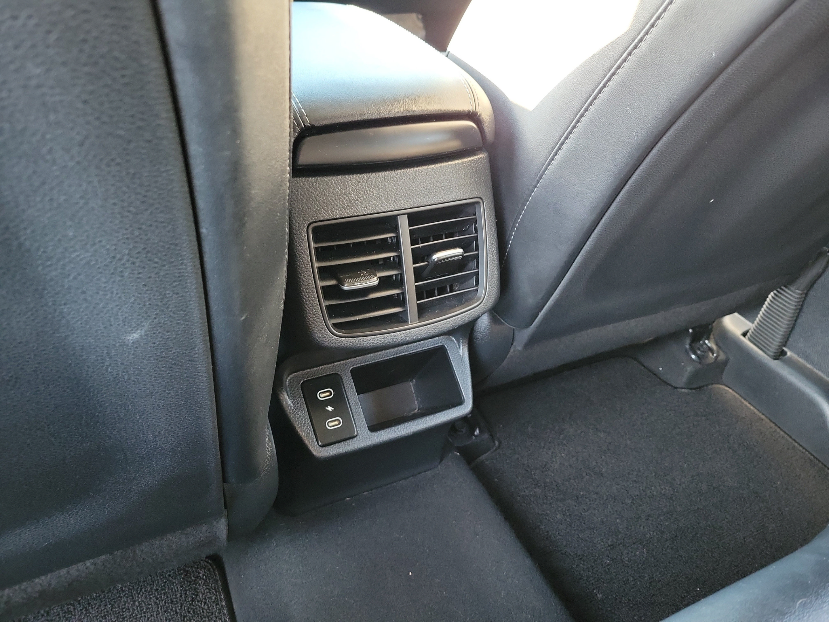 Certified 2024 Kia Seltos S FWD image 12
