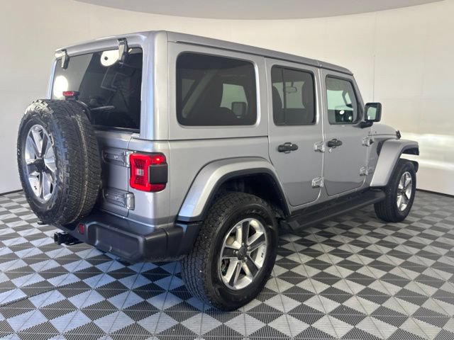 Used 2021 Jeep Wrangler Unlimited Sahara w/ LED Lighting Group AWD/4WD image 33
