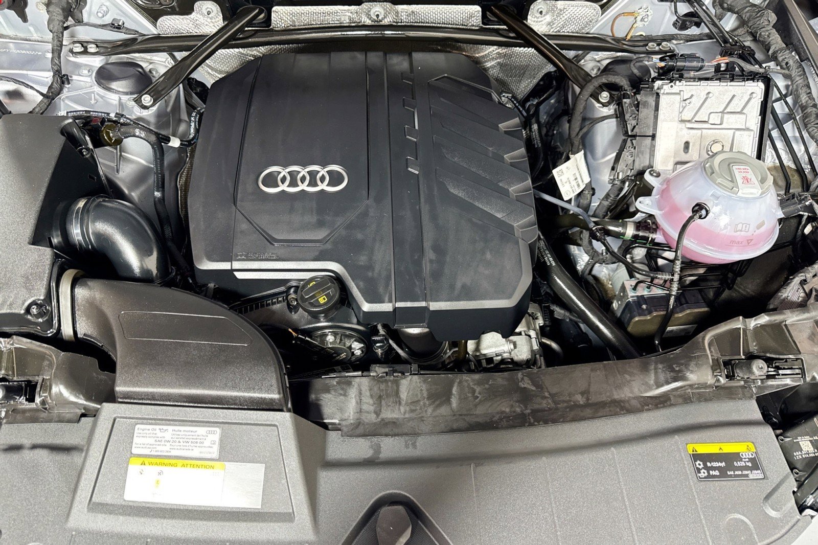 Used 2022 Audi Q5 2.0T Premium w/ Convenience Package image 29