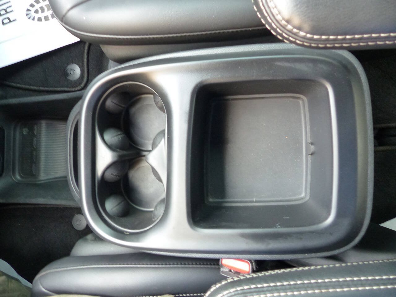 Used 2025 Chrysler Pacifica Select FWD image 49