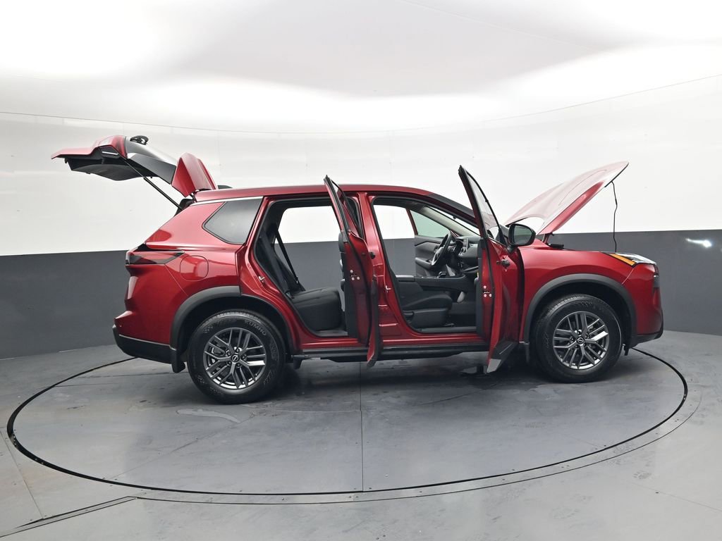 Certified 2026 Nissan Rogue S image 42