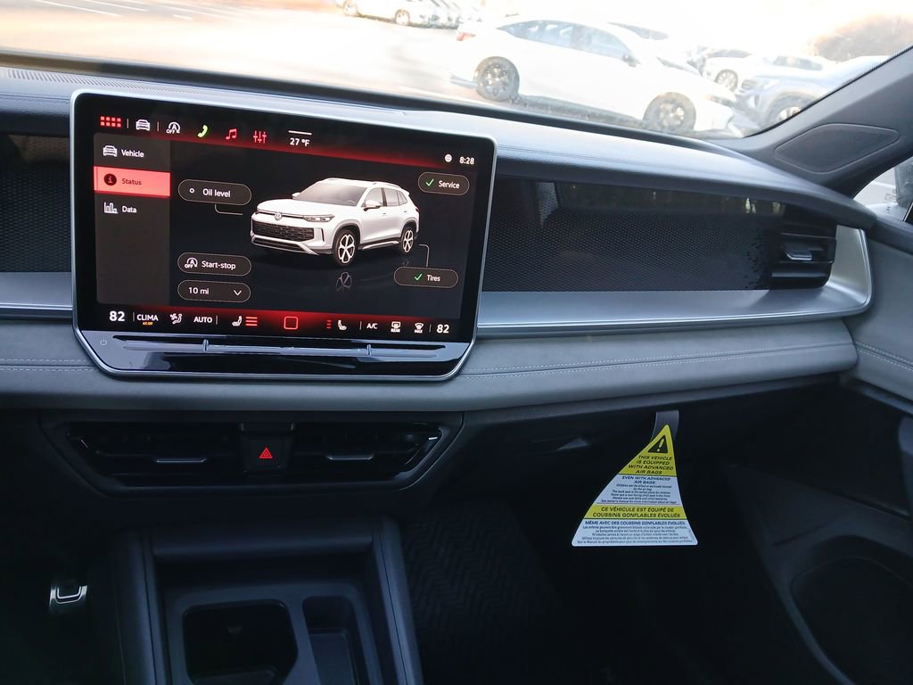 New 2026 Volkswagen Tiguan SE R-Line image 17