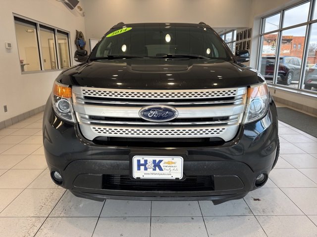 Used 2014 Ford Explorer XLT w/ Equipment Group 202A image 2