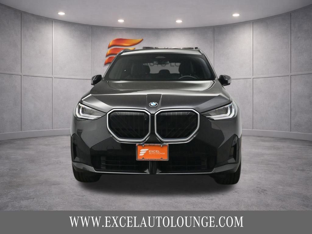 Used 2025 BMW X3 xDrive30i image 12