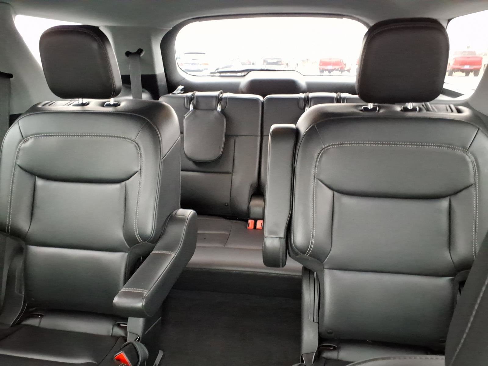 Certified 2023 Ford Explorer XLT w/ Equipment Group 202A image 14