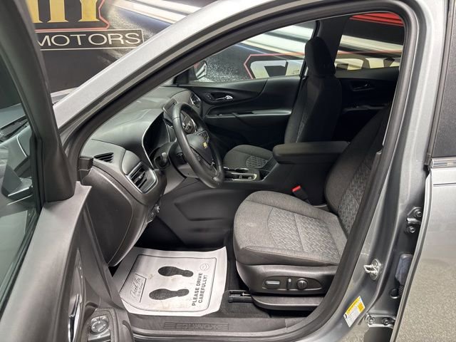 Used 2023 Chevrolet Equinox LT image 5