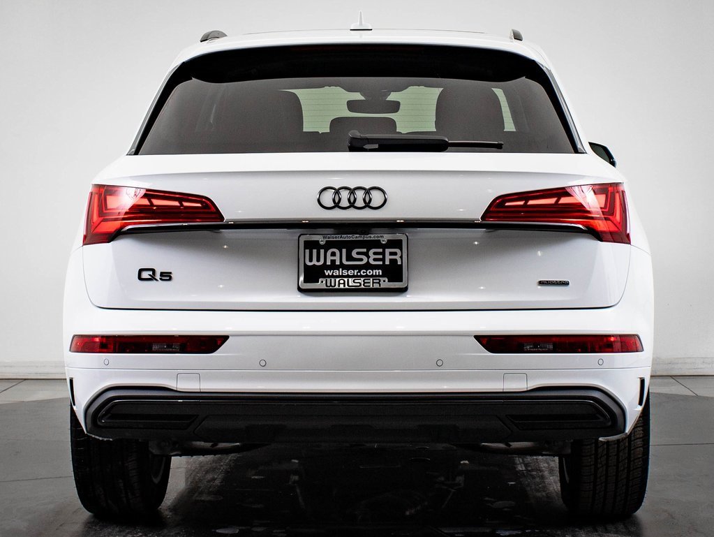 Certified 2025 Audi Q5 2.0T Premium w/ Convenience Plus Package image 7